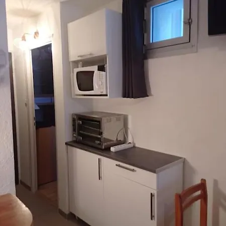 Super T2 Au Pieds Des Pistes. *